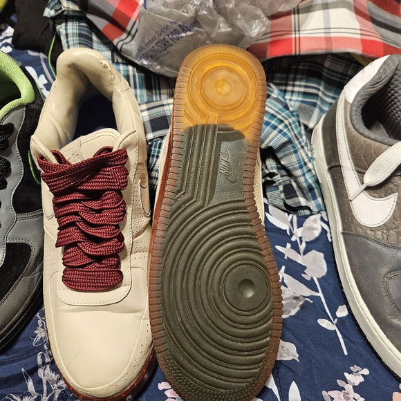 Air Force One - Picture 2 of 4